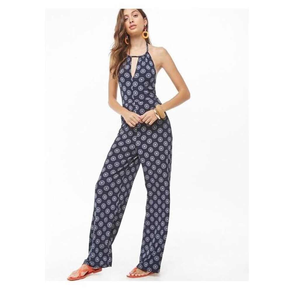 Forever 21 Stretchy Halter jumper size Large new with tags NWT